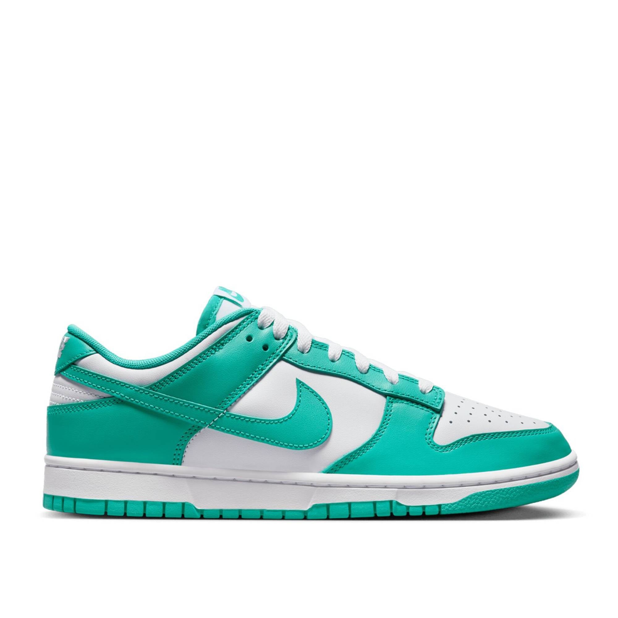 Nike Dunk Low ’Clear Jade’ Sneakers
