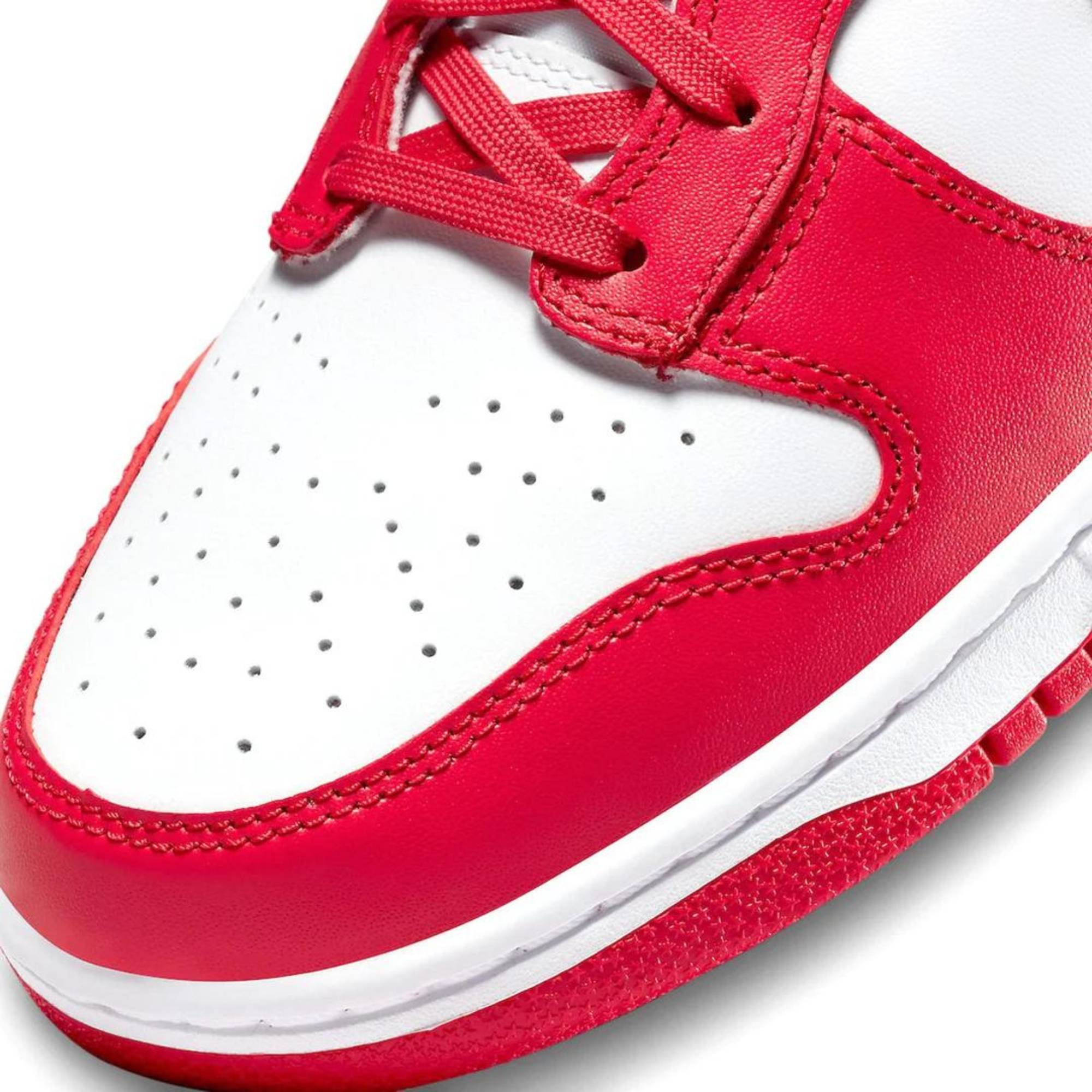 Nike Dunk High Youth ’Championship Red’ Sneakers